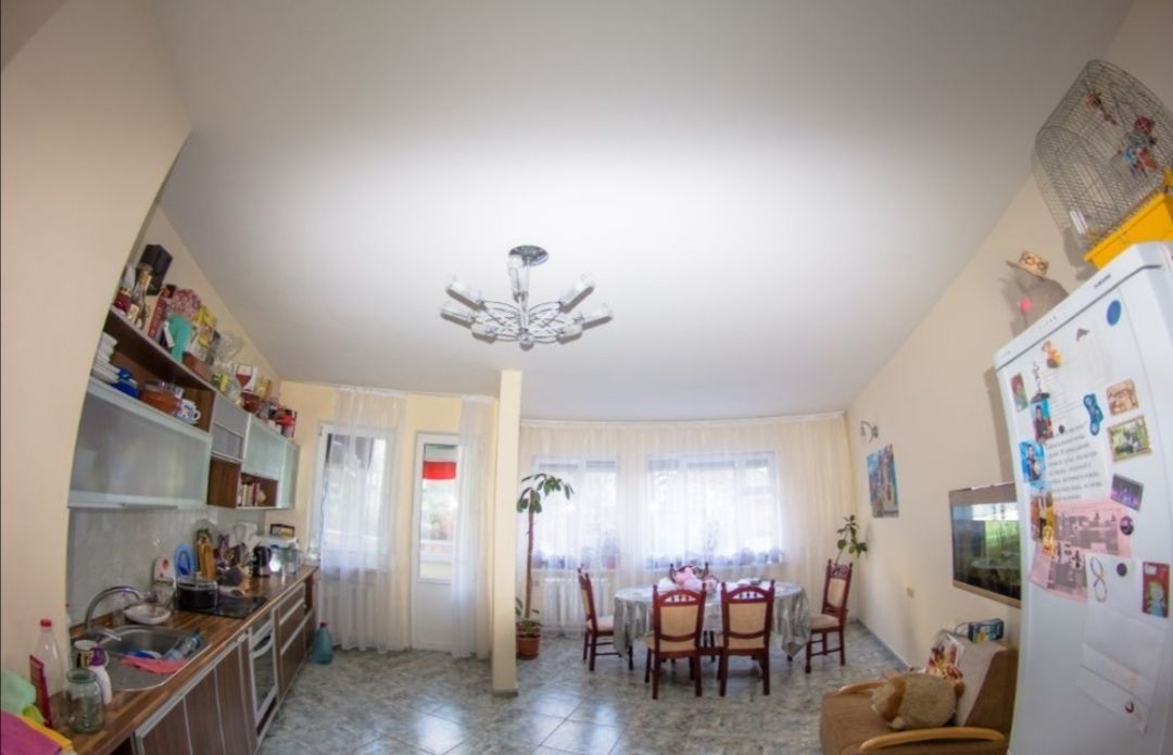 Продам 3-х комнатную квартиру с ремонтом в Приморском районе в Аркадии ID 42797 (Фото 2)