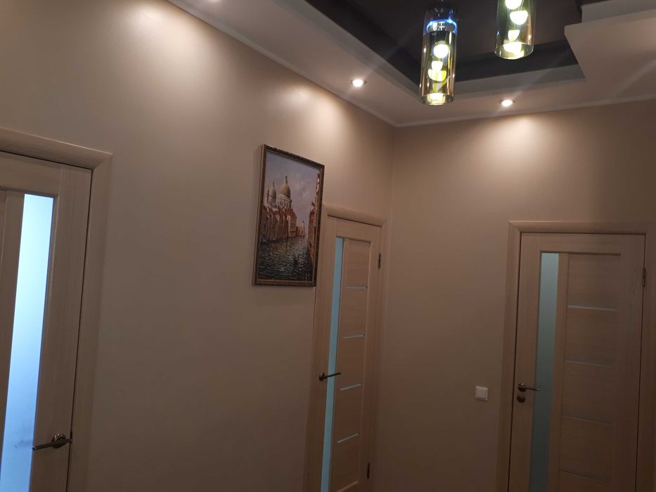 Продам 3 - х комнатную квартиру с ремонтом в ЖК "Южная Пальмира". ID 50778 (Фото 3)