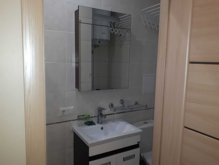 Продам 3 - х комнатную квартиру с ремонтом в ЖК "Южная Пальмира". ID 50778 (Фото 8)