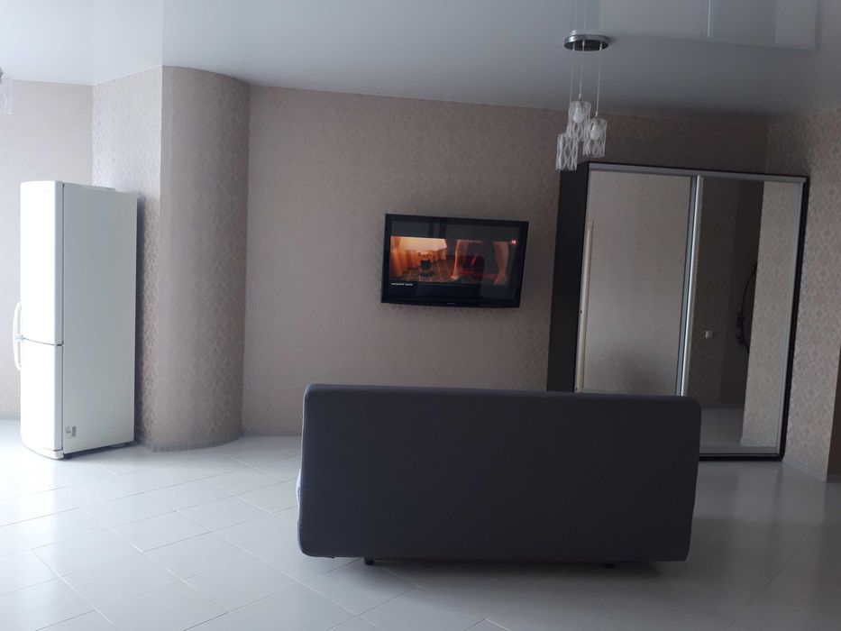 Продам 3 - х комнатную квартиру с ремонтом в ЖК "Южная Пальмира". ID 50778 (Фото 12)