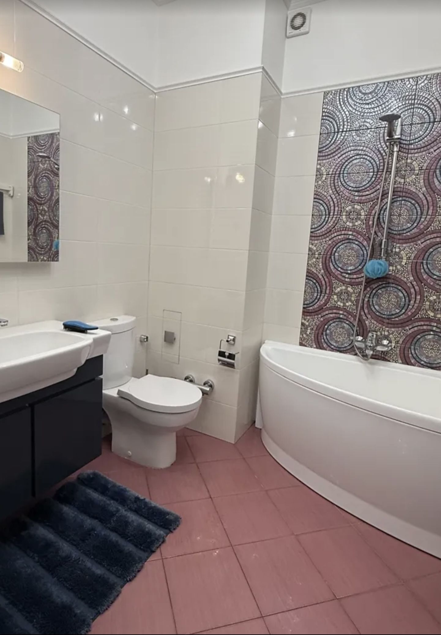 Для ценителей стиля и комфорта предлагается квартира в ЖК «Армейский». ID 53935 (Фото 11)