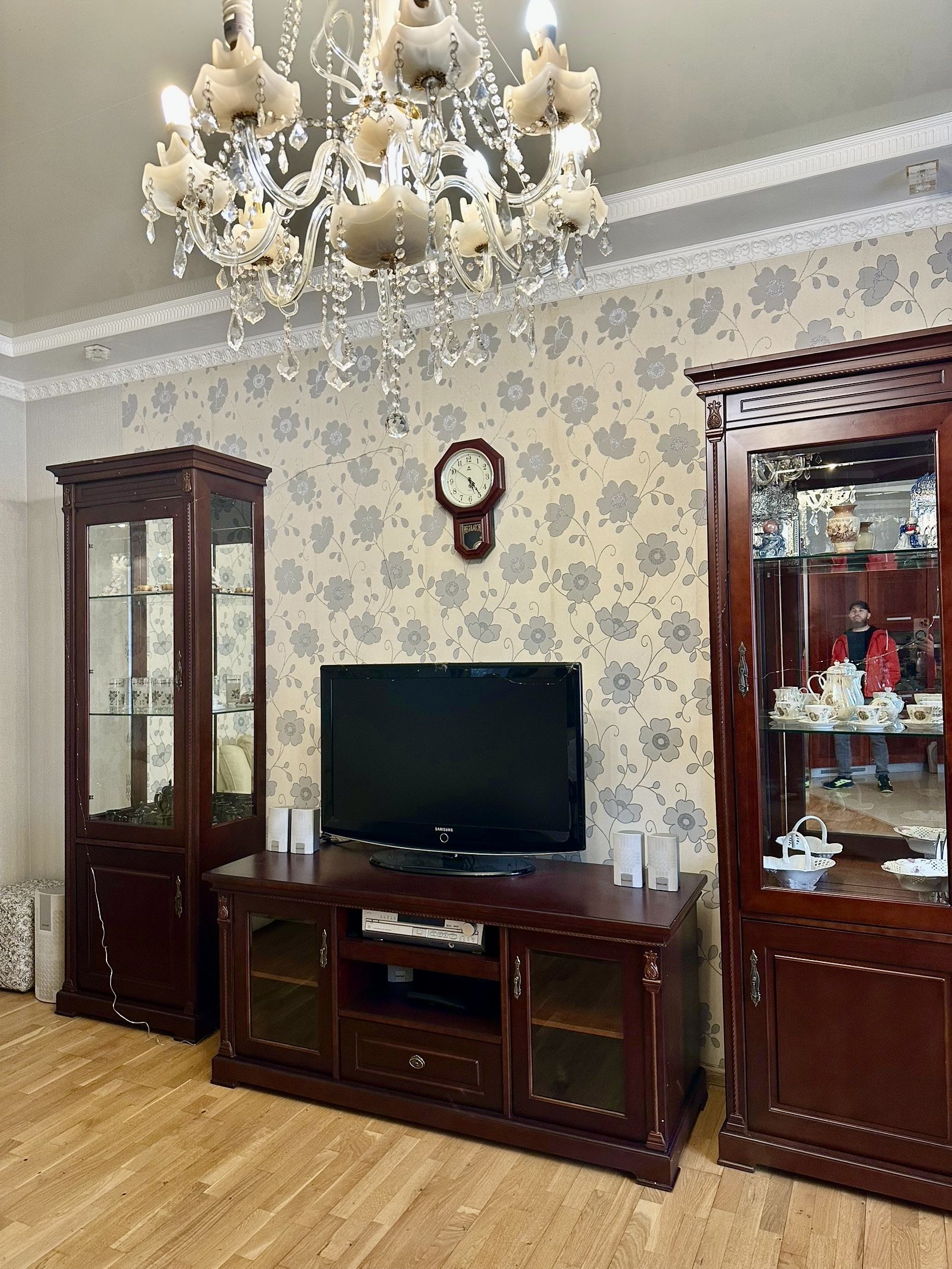 3-комнатная квартира у парка "Победы". 2 комнаты и кухня-гостиная ID 54083 (Фото 1)