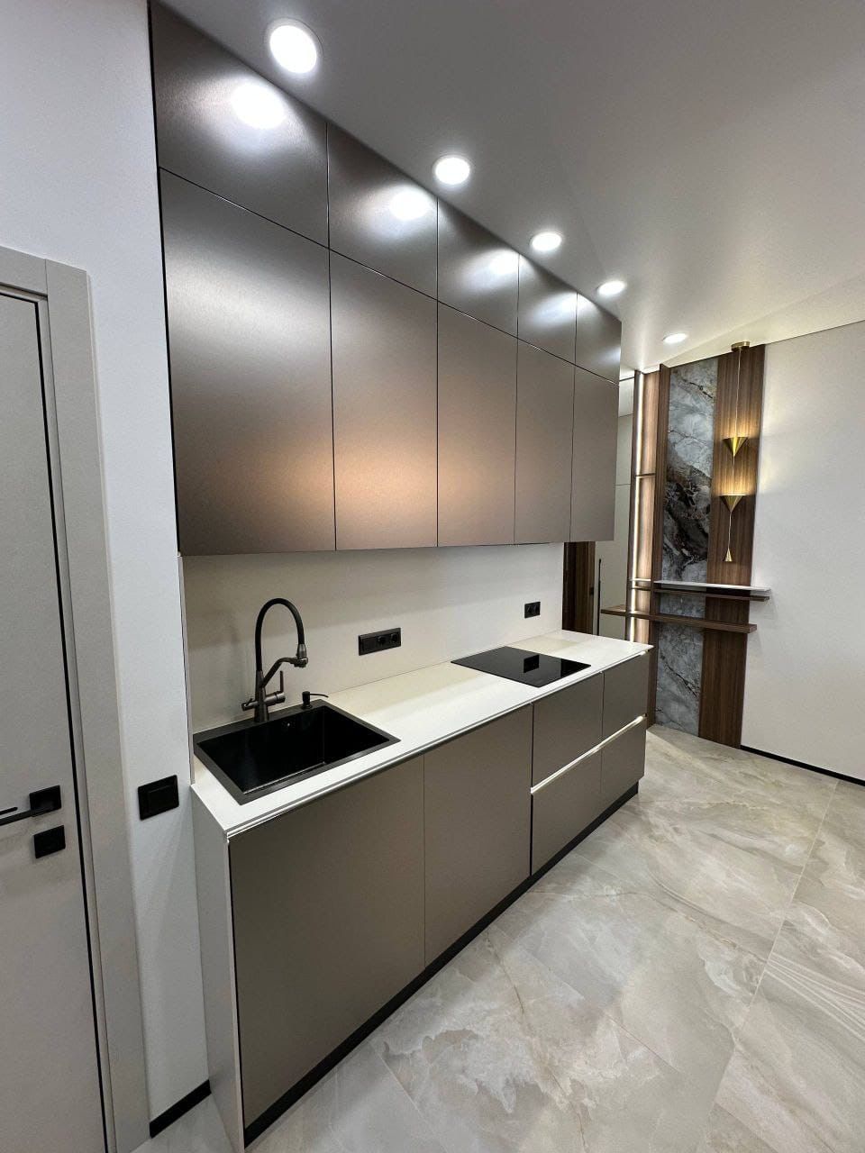 Двухкомнатная квартира с ремонтом в "60 Жемчужине" на ул. Краснова ID 54085 (Фото 2)