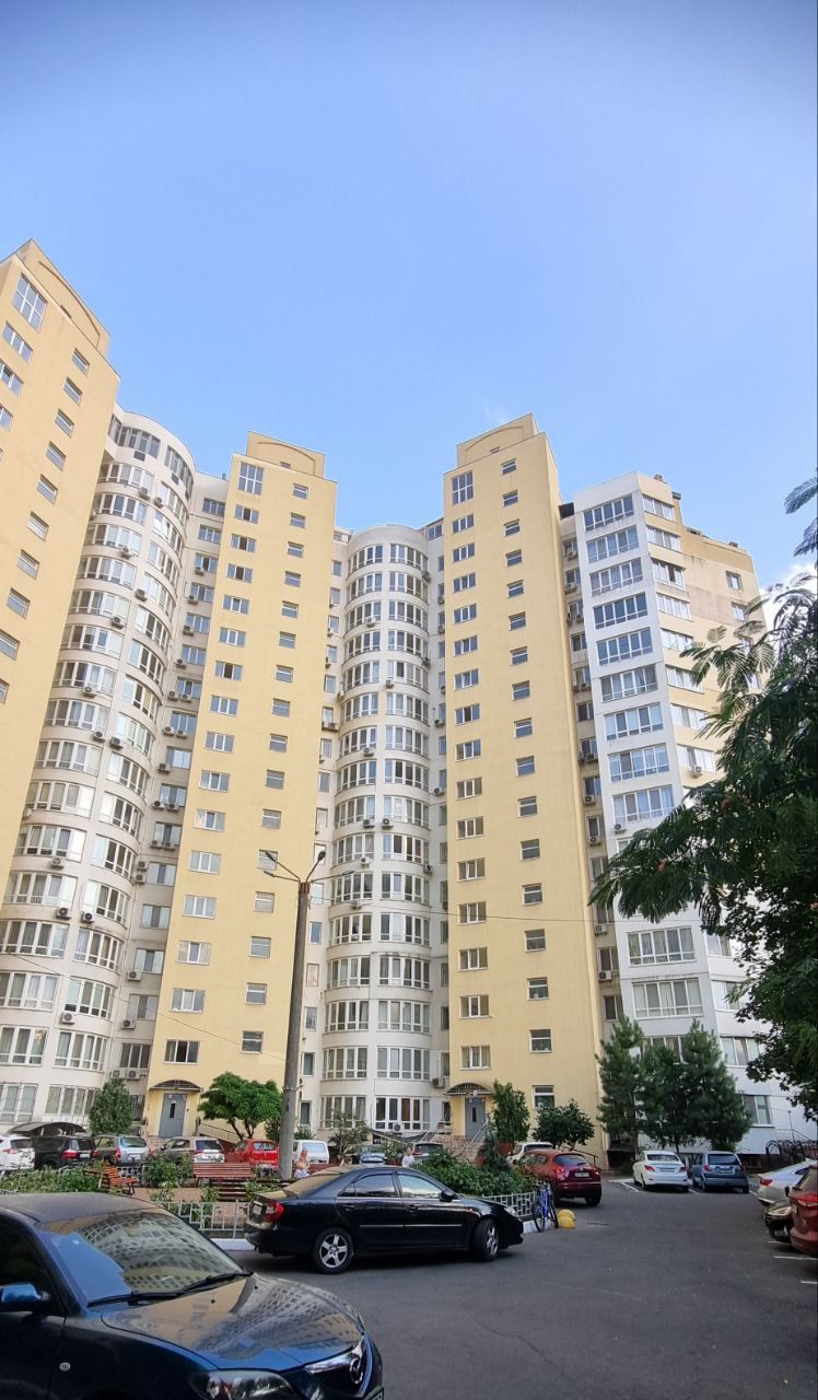 Просторная 2-комнатная квартира 74 м² у парка Победы в современном дом ID 36618 (Фото 13)