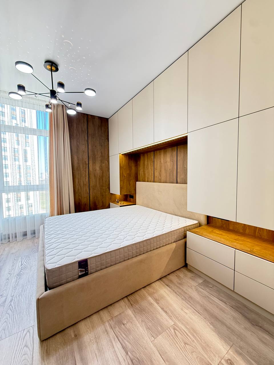 1-комнатная квартира с дизайнерским ремонтом в ЖК «66 Жемчужина» ID 54119 (Фото 3)