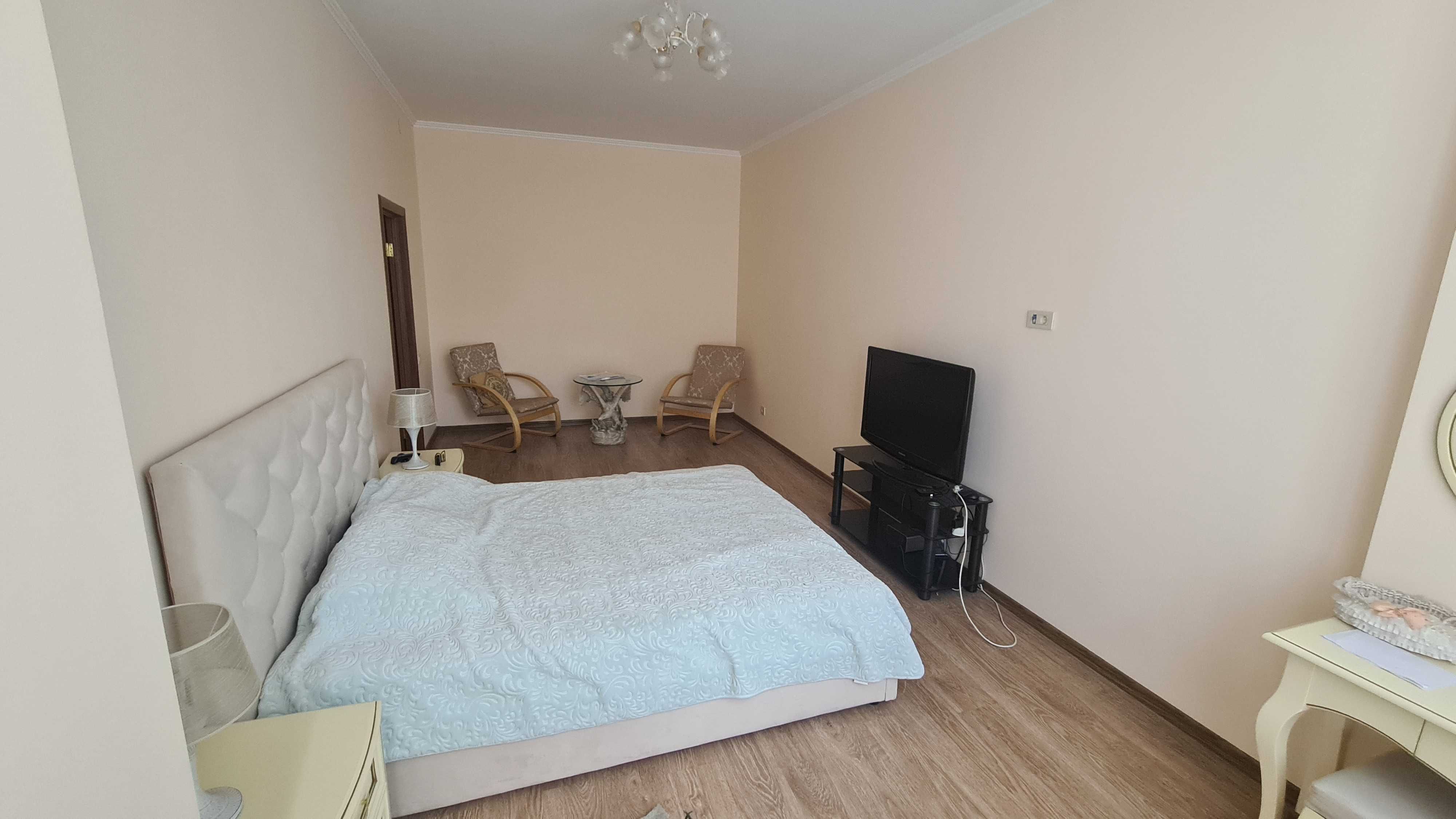 Просторная 1-комнатная квартира на Французском бульваре. Генератор. ID 54127 (Фото 4)