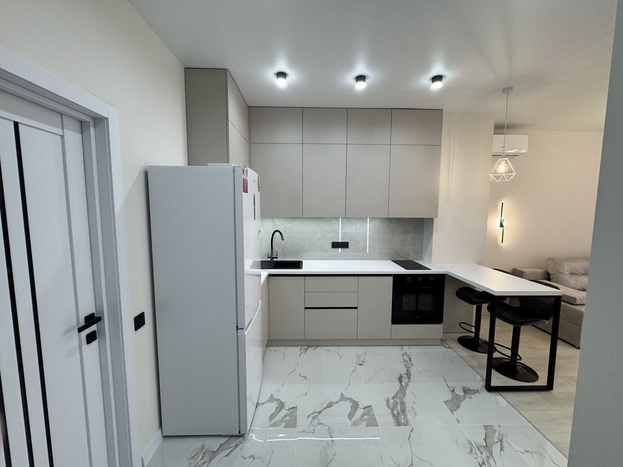 Студия с ремонтом в ЖК «Акрополь-3» — заходи и живи ID 54132 (Фото 1)