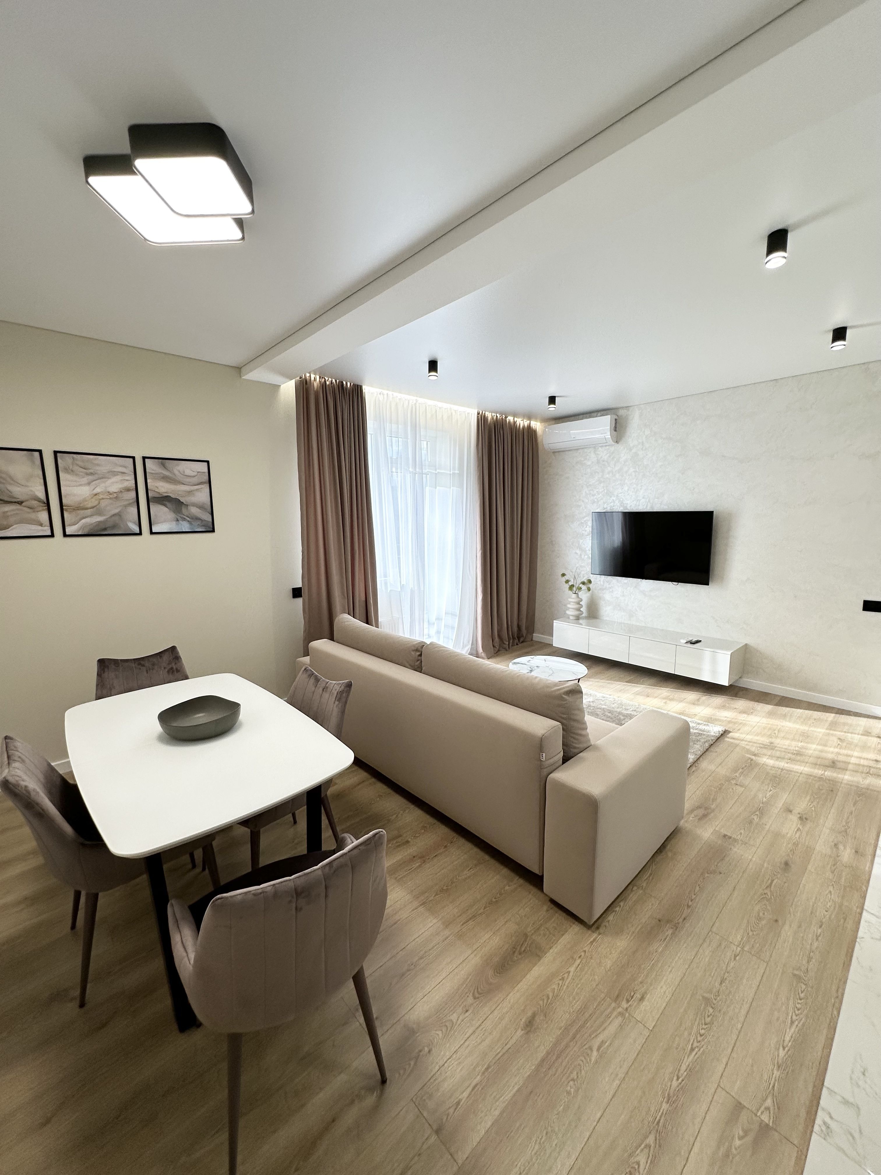 3-х комнатная квартира 90 м2 в ЖК 51 "Жемчужина" в Аркадии ID 54288 (Фото 4)