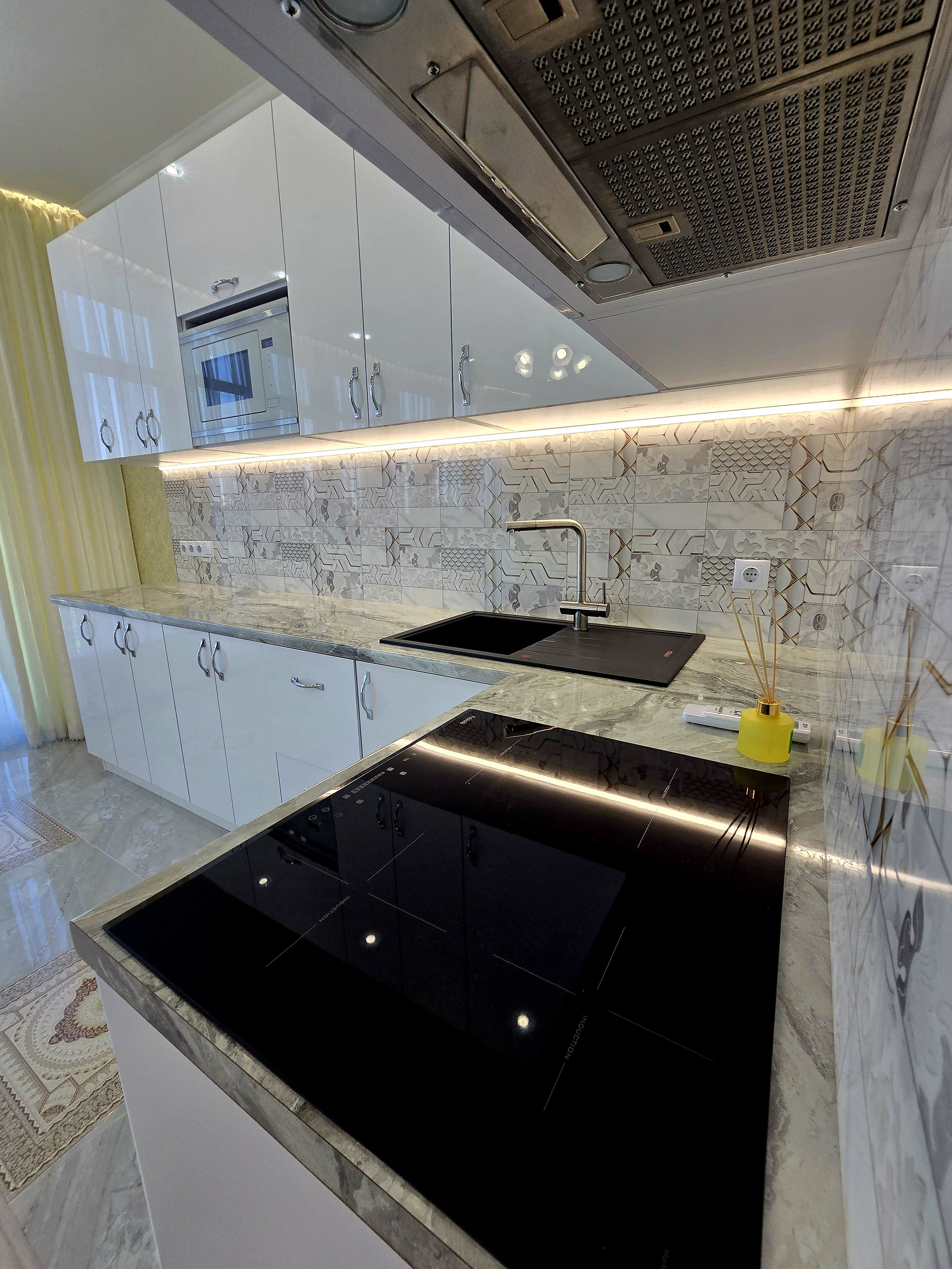 Однокомнатная квартира 47 м²  в ЖК "4 СЕЗОНА" ID 54437 (Фото 1)